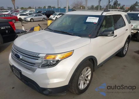 2015 Ford Explorer Xlt z USA, uszkodzony, nr VIN 1FM5K8D88FGC40164